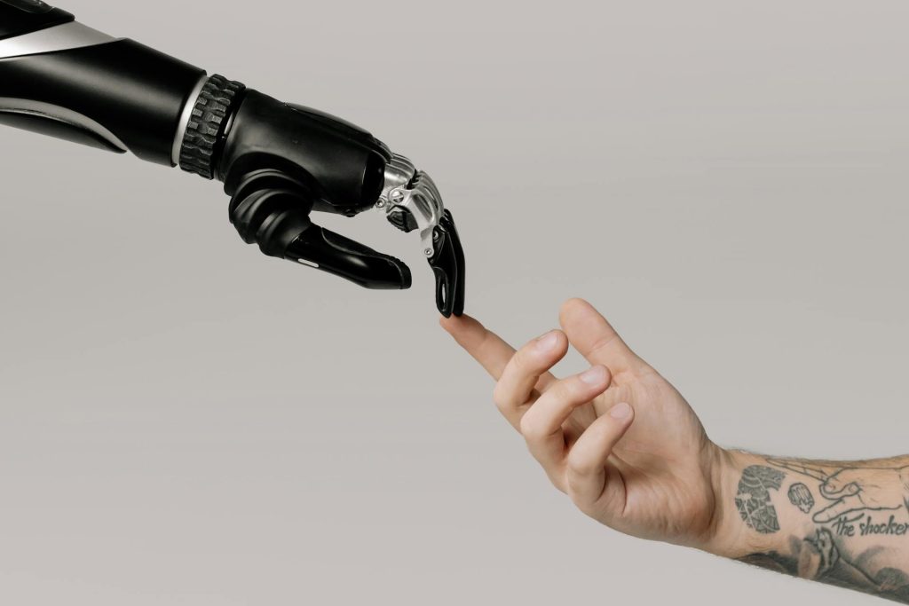 Leveraging AI in SaaS: Current Trends and Future Directions